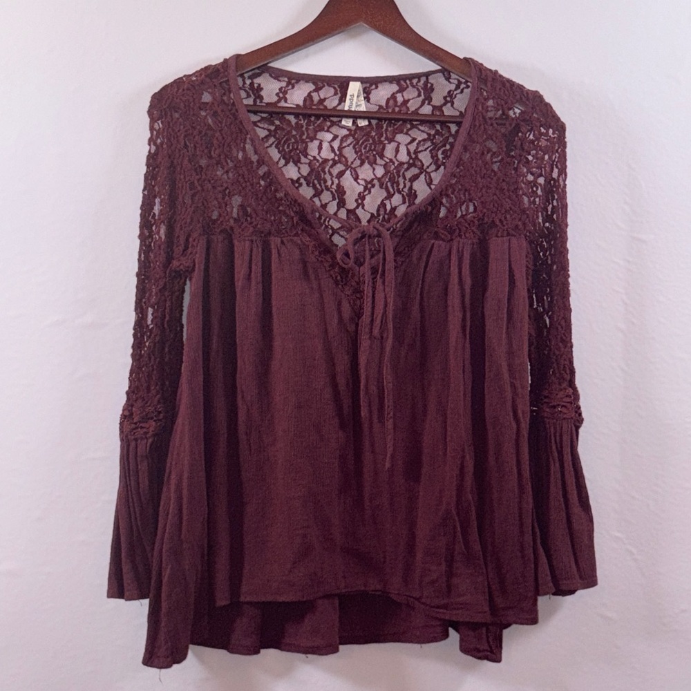 Mudd Women’s Y2K Vintage Burgundy Lace Blouse Whimsigoth Boho